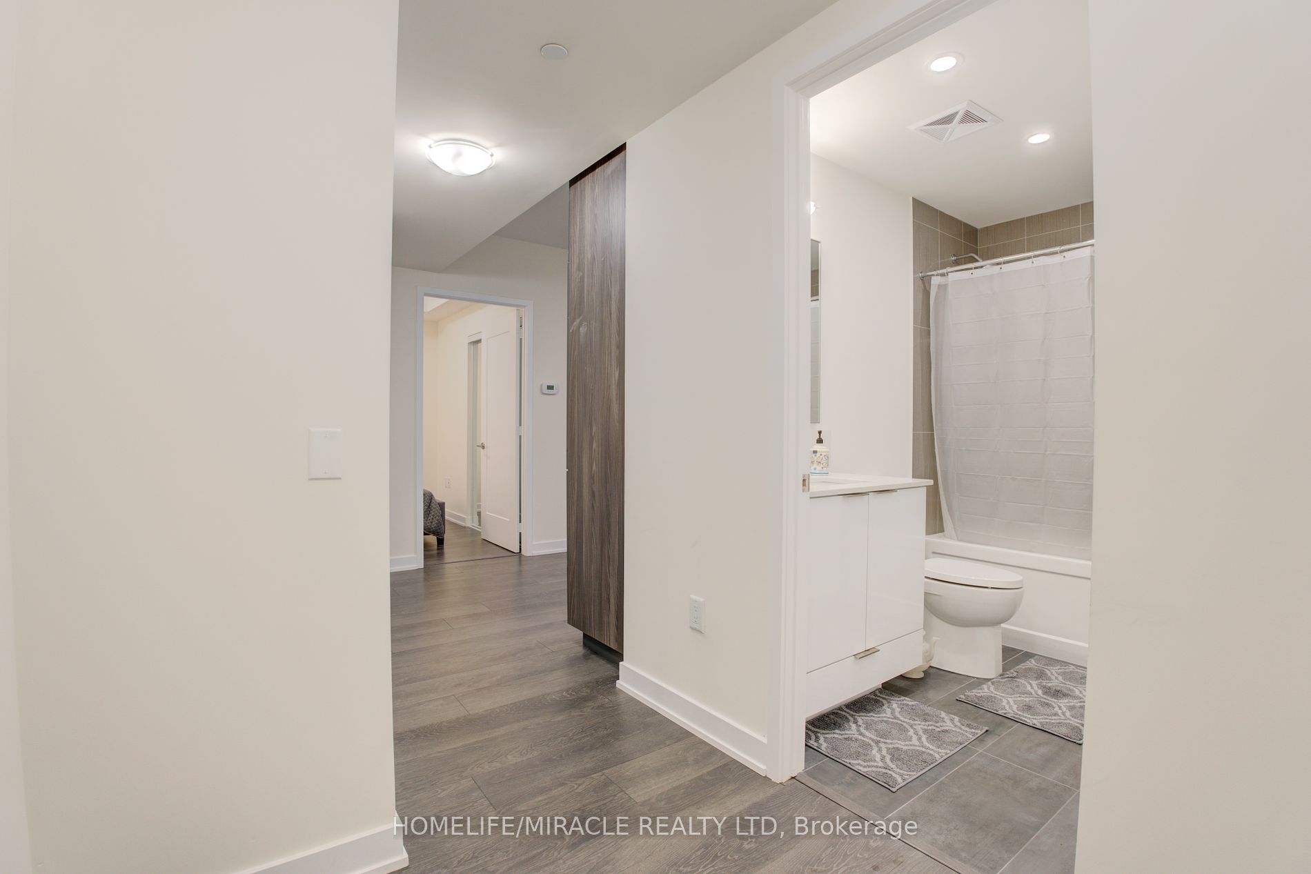 28 Freeland Street, #5307