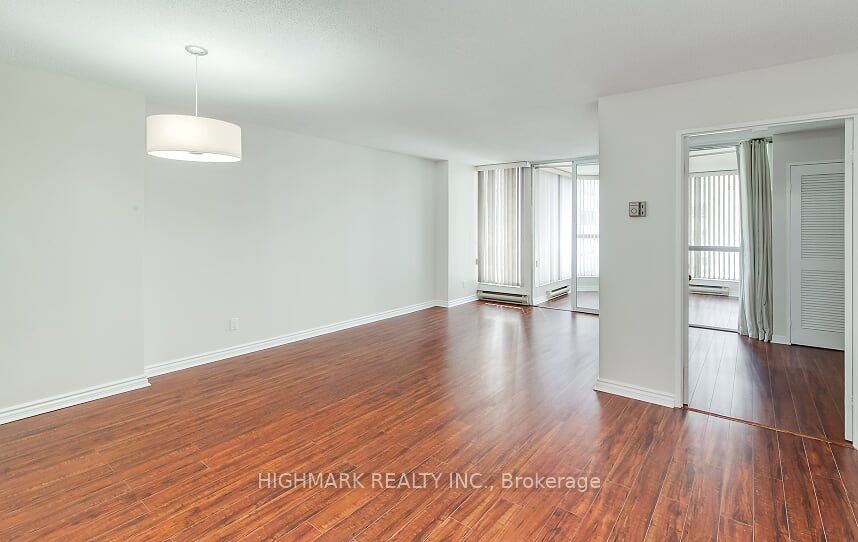55 Centre Ave, #703