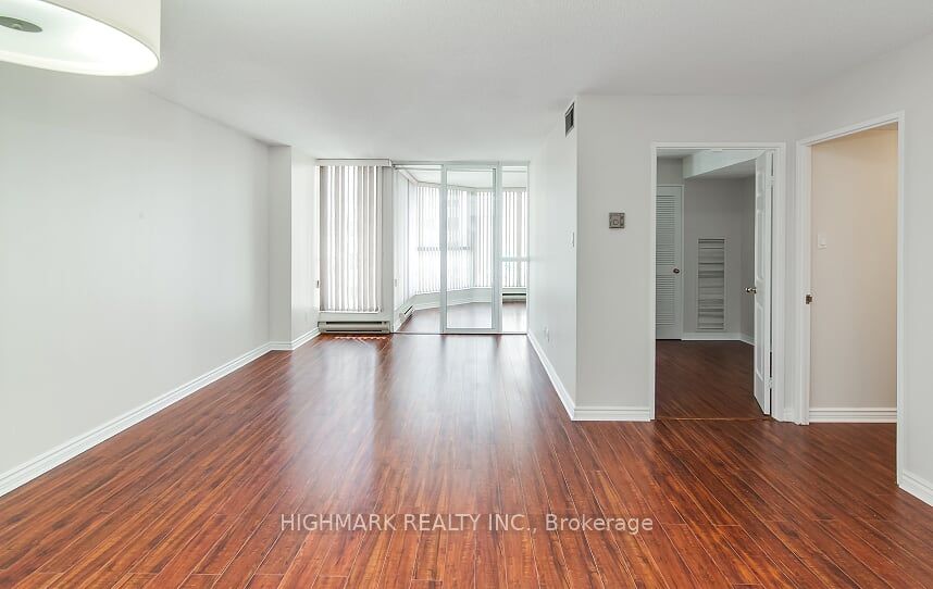 55 Centre Ave, #703