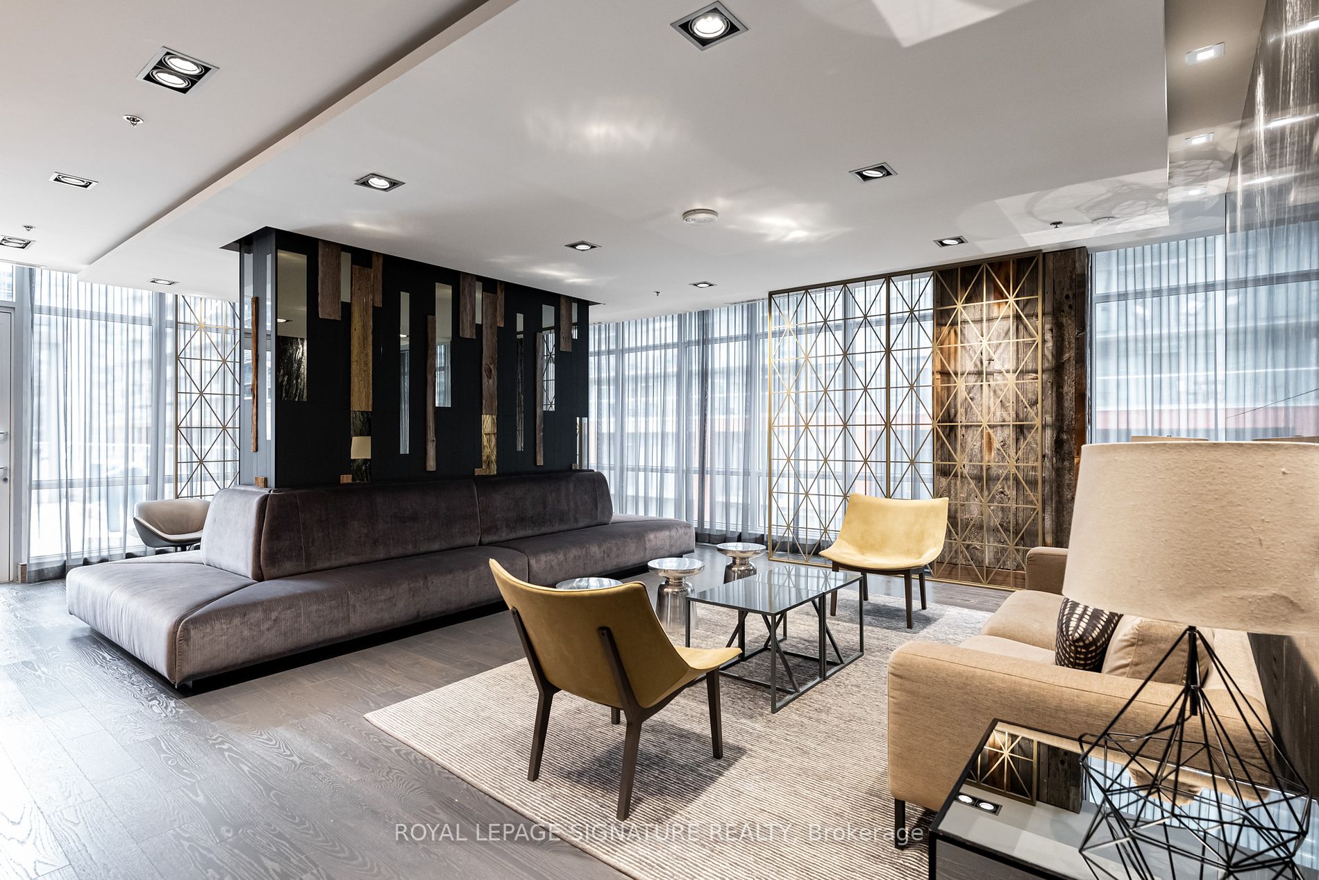 30 Nelson St, #324