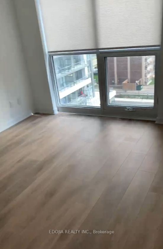 38 Forest Manor Road, #707