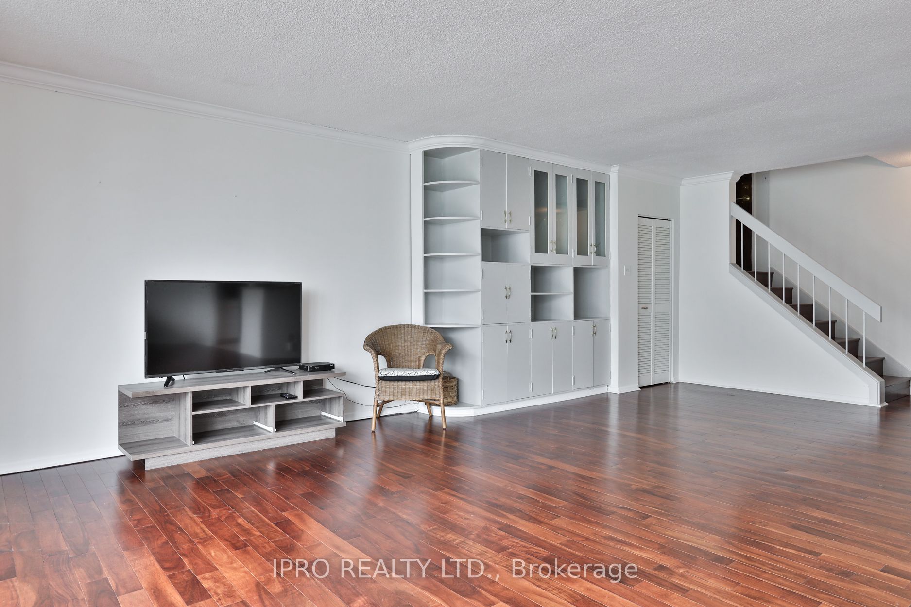 33 Harbour Square, #3234