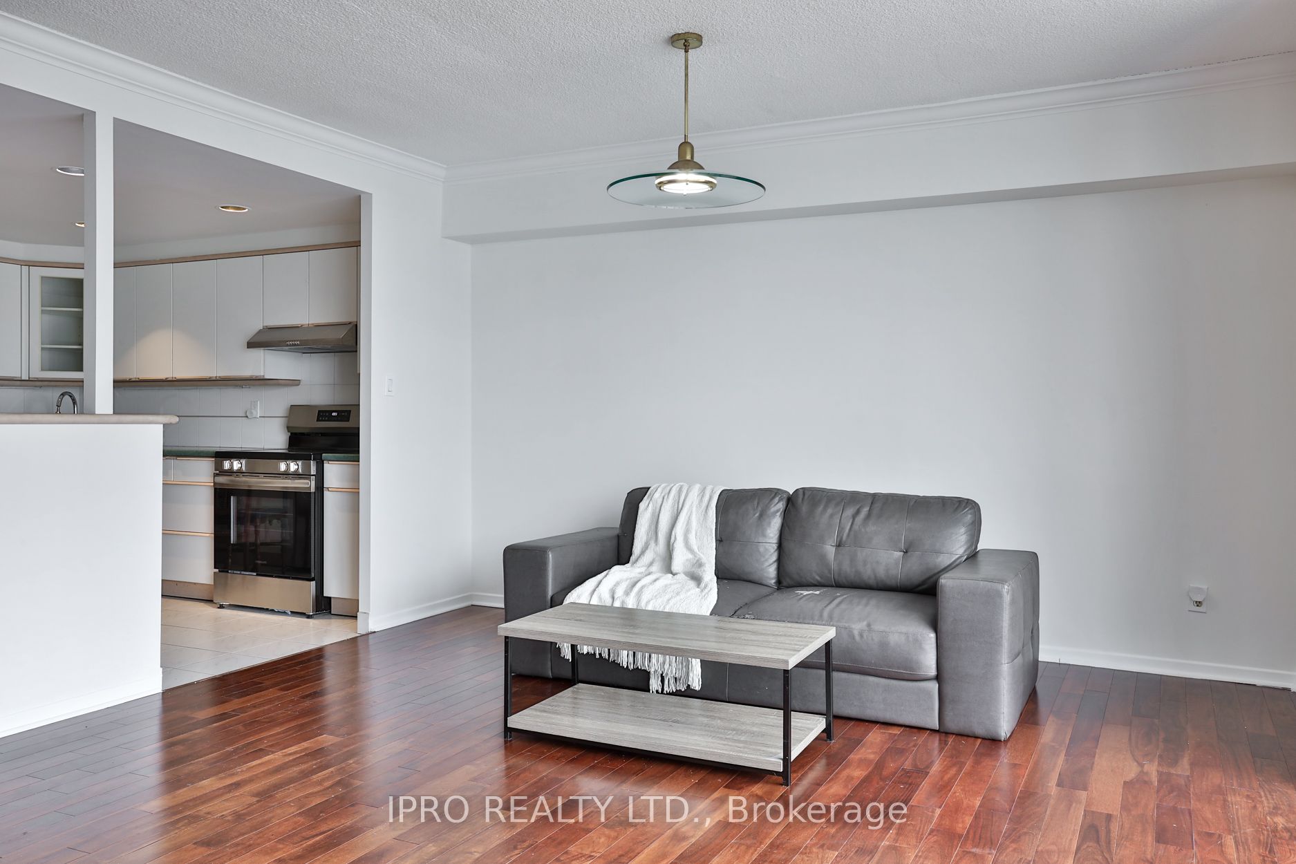 33 Harbour Square, #3234