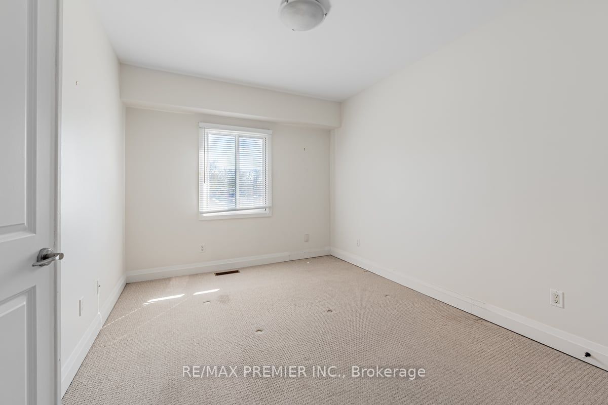 473 Dupont Street #2