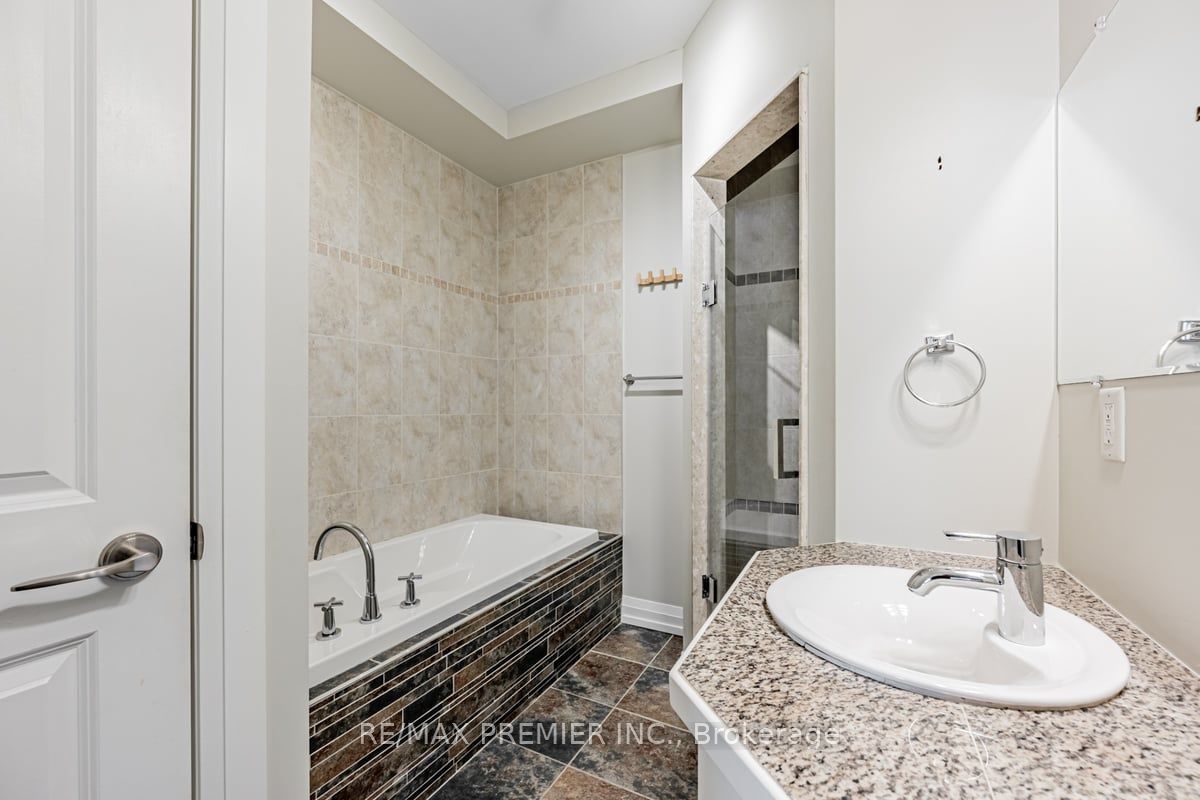 473 Dupont Street #2