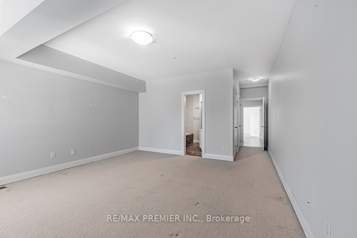 473 Dupont Street #2
