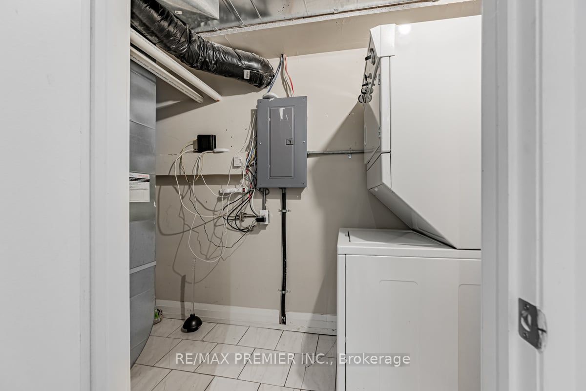 473 Dupont Street #2