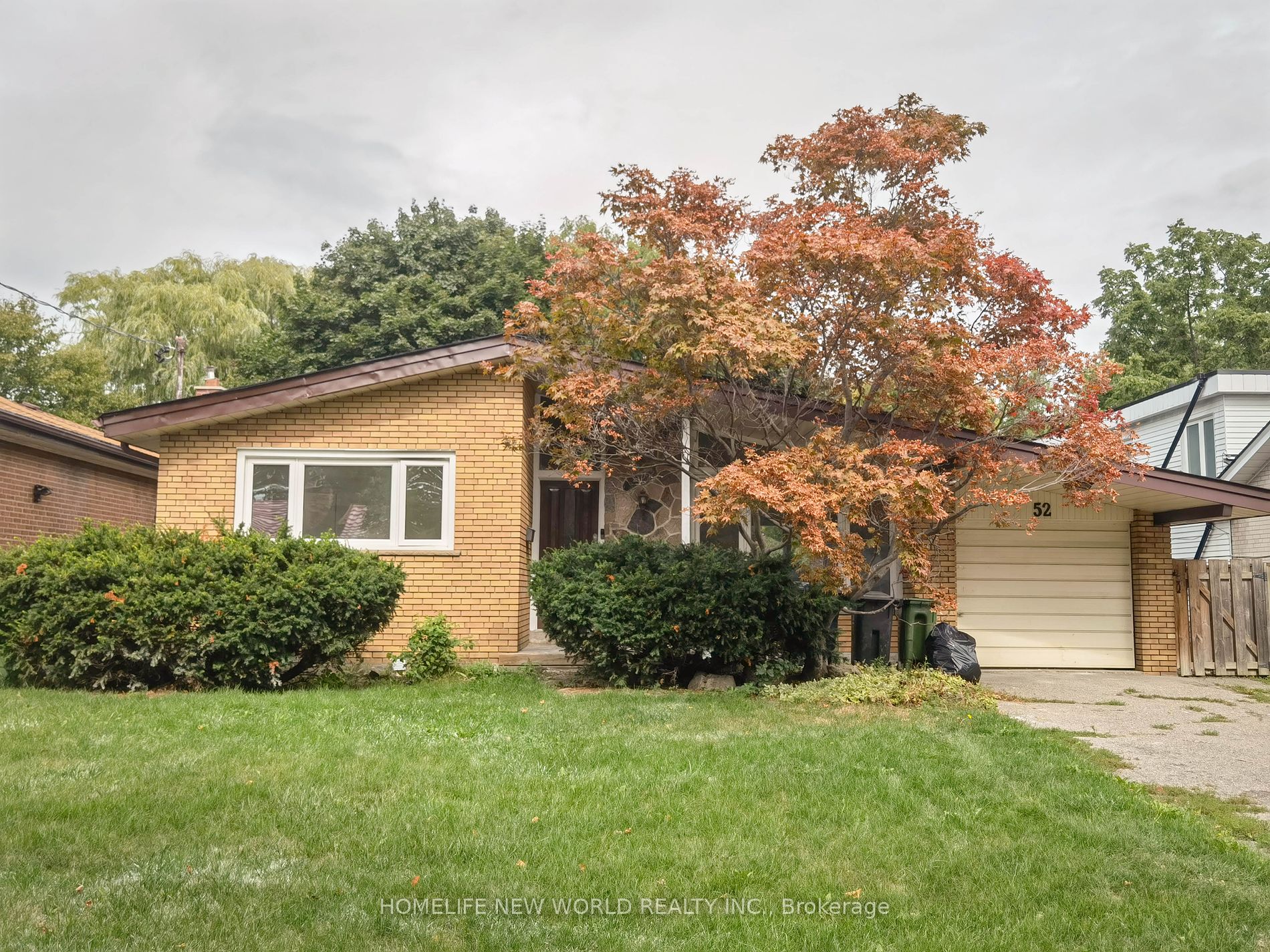 52 Dukinfield Crescent