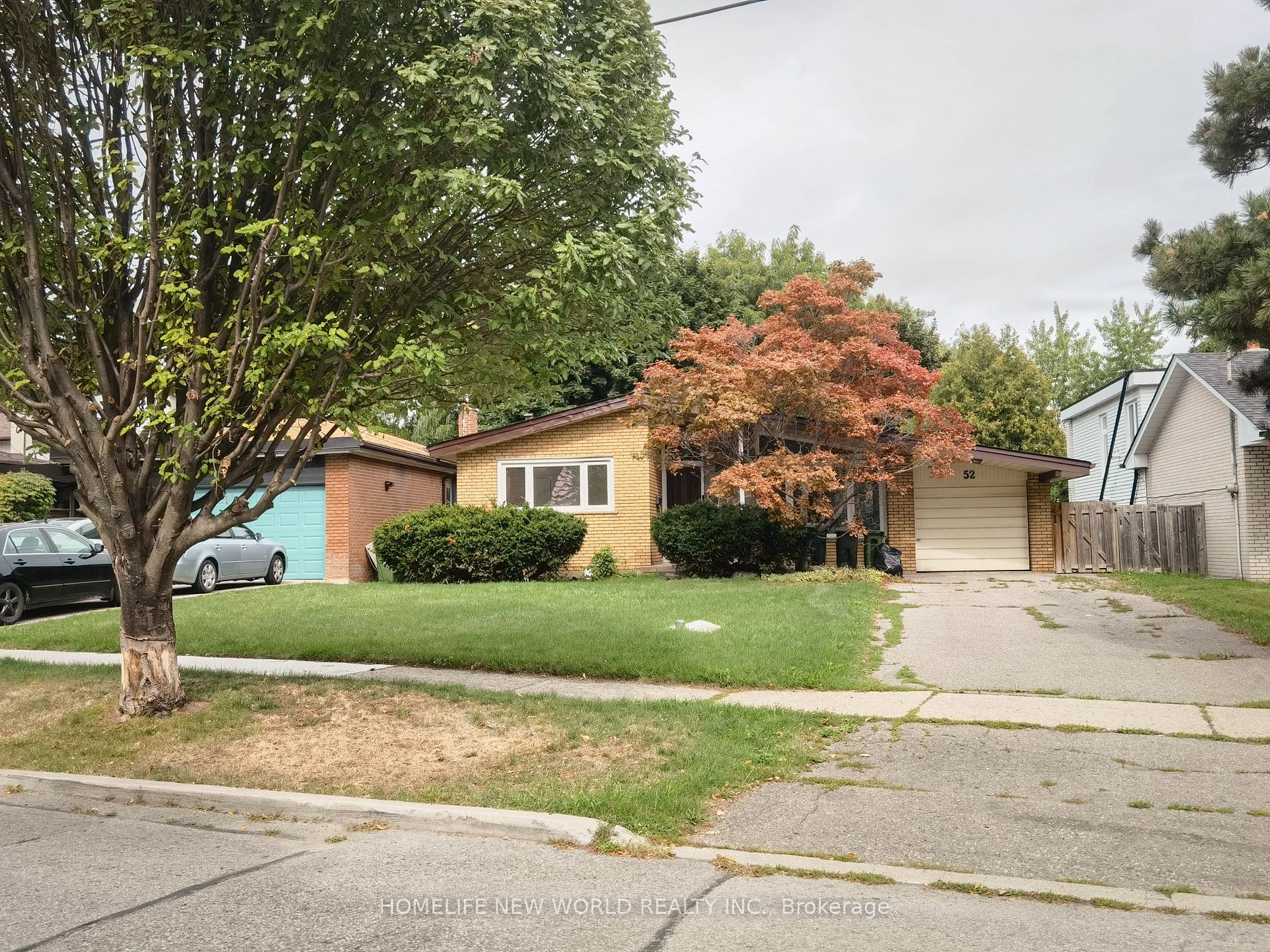 52 Dukinfield Crescent