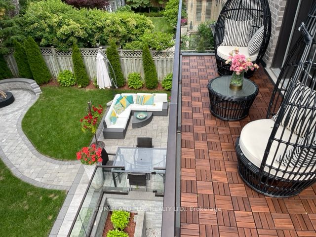 88 Aldershot Cres
