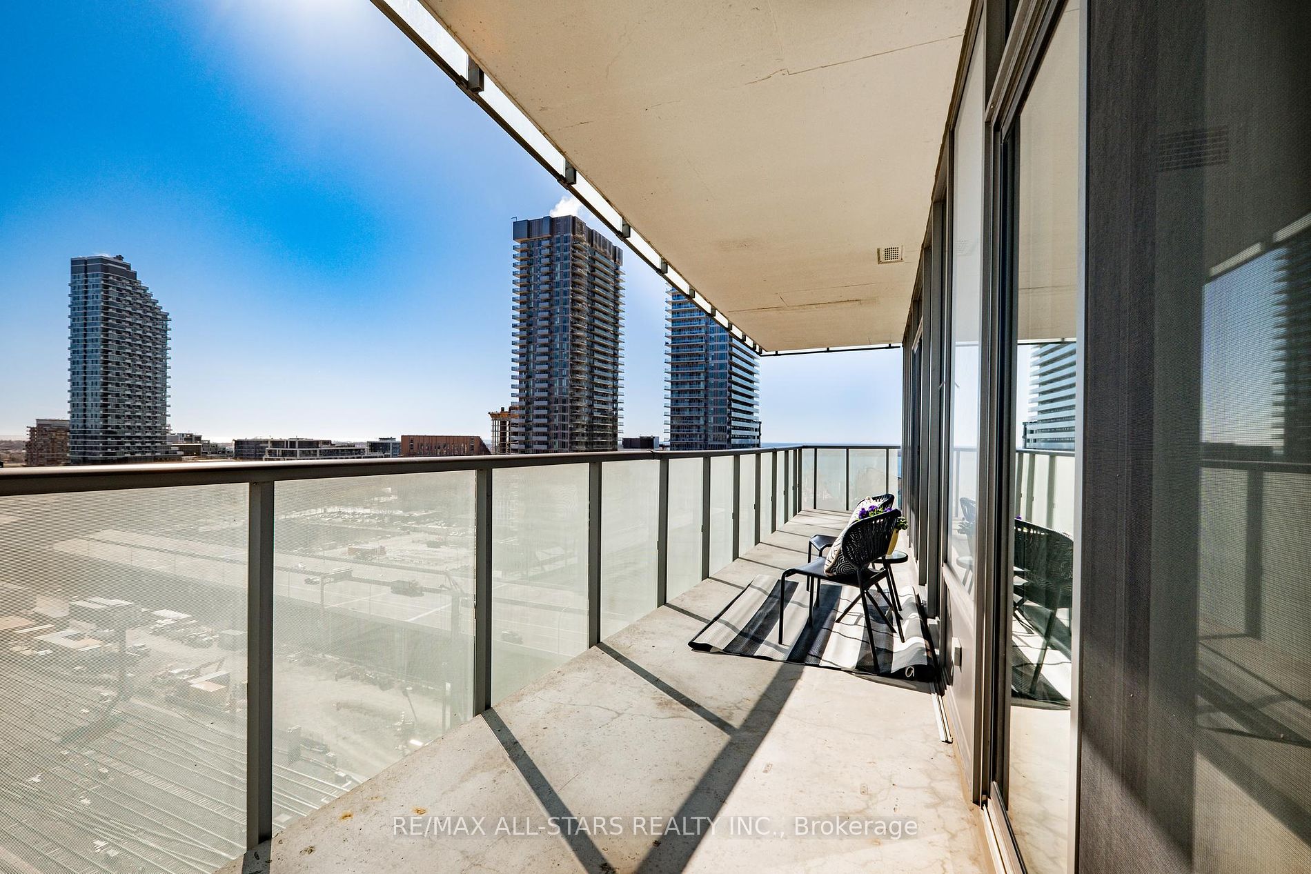 1 Market Street #1611