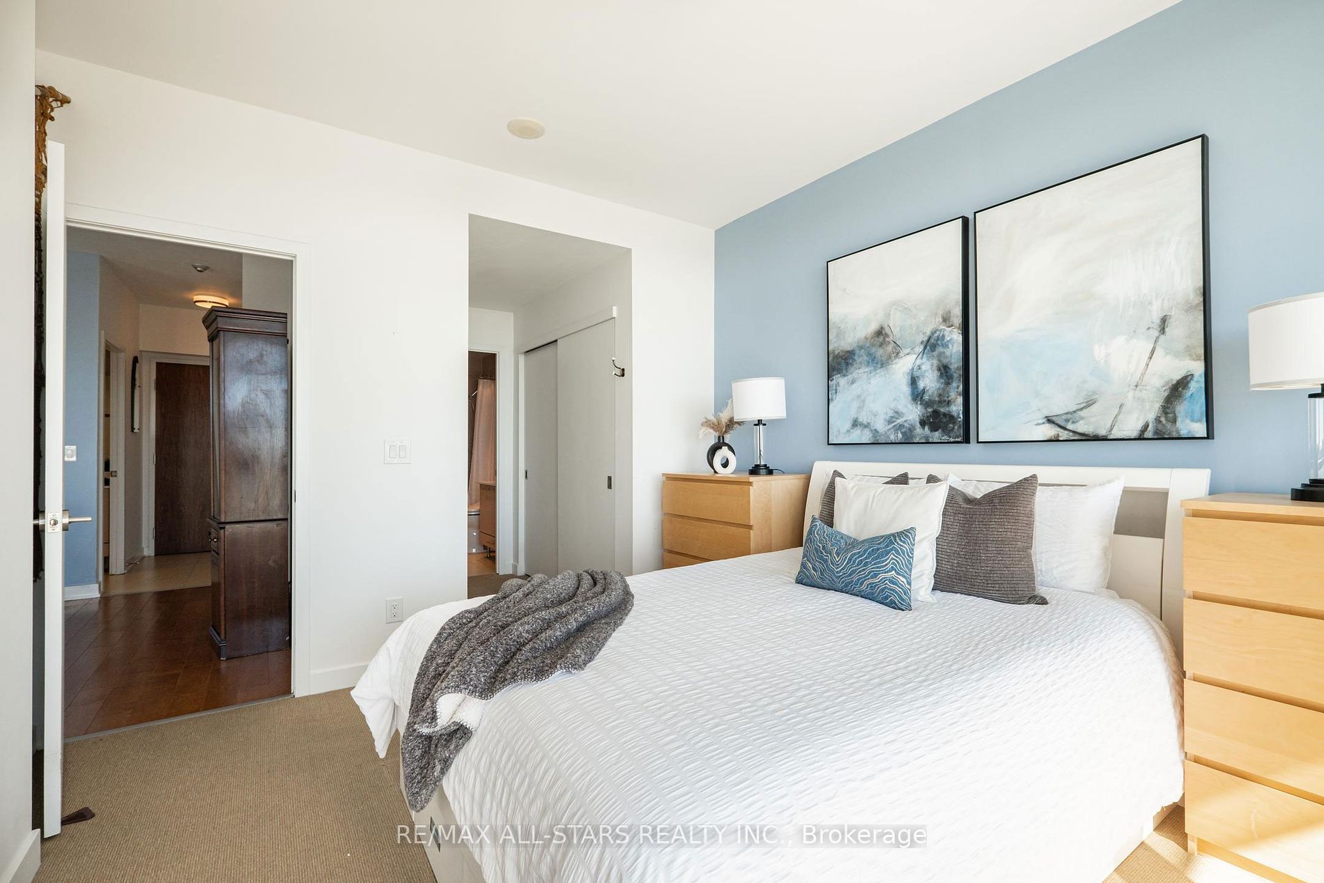 1 Market Street #1611
