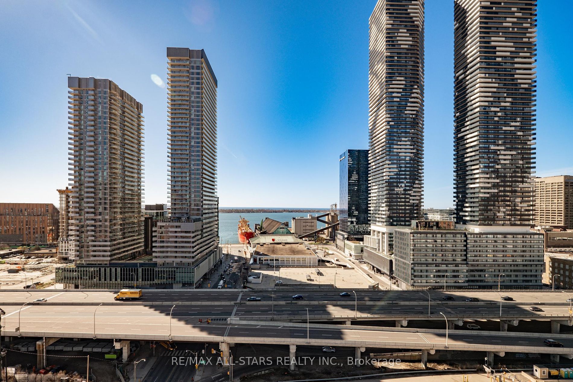 1 Market Street #1611