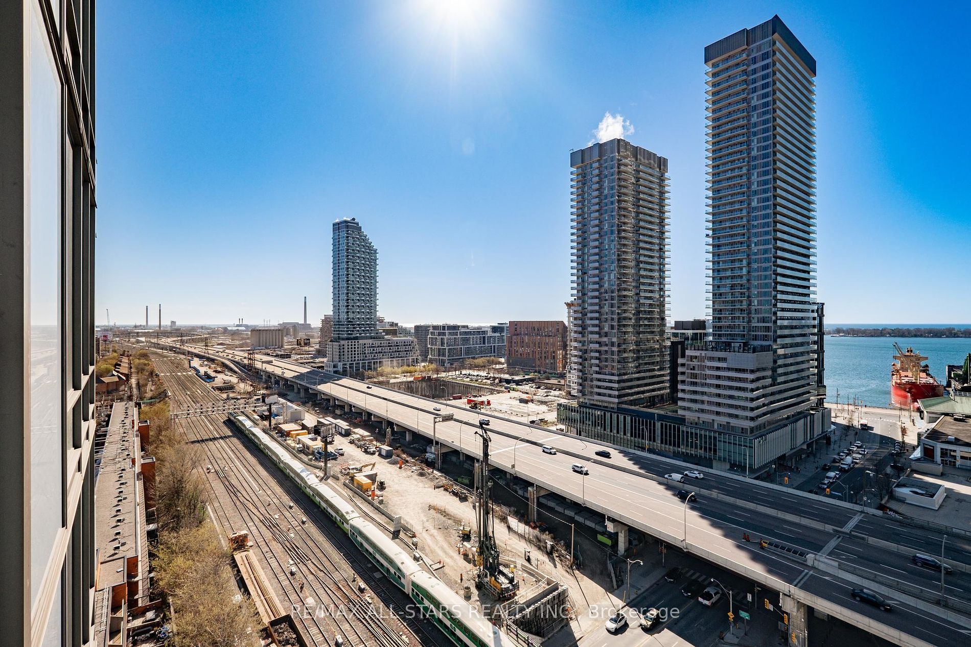 1 Market Street #1611