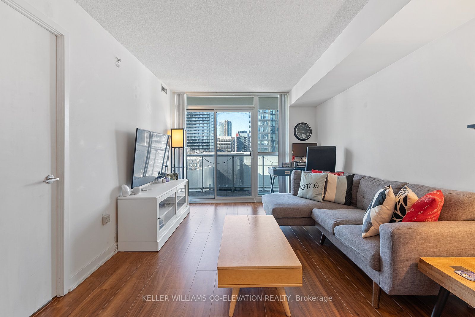 75 Queens Wharf Rd, #812
