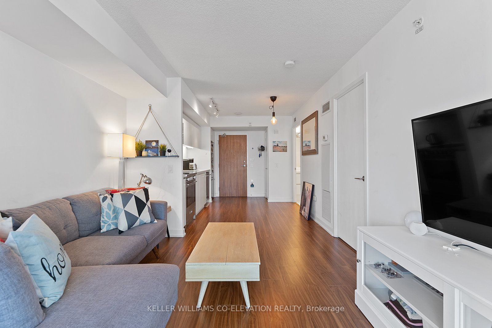 75 Queens Wharf Rd, #812