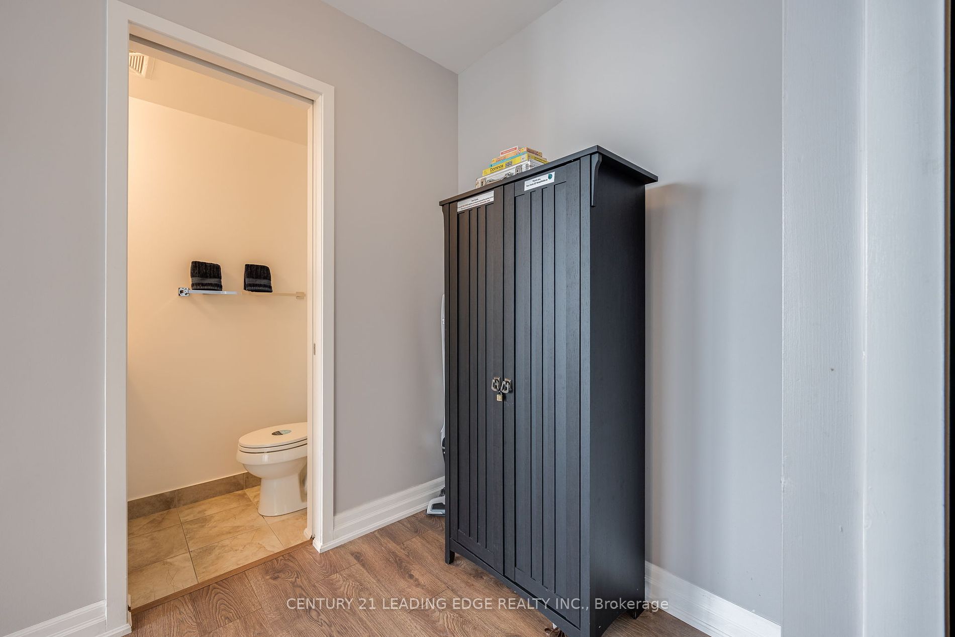 12 York St, #2907