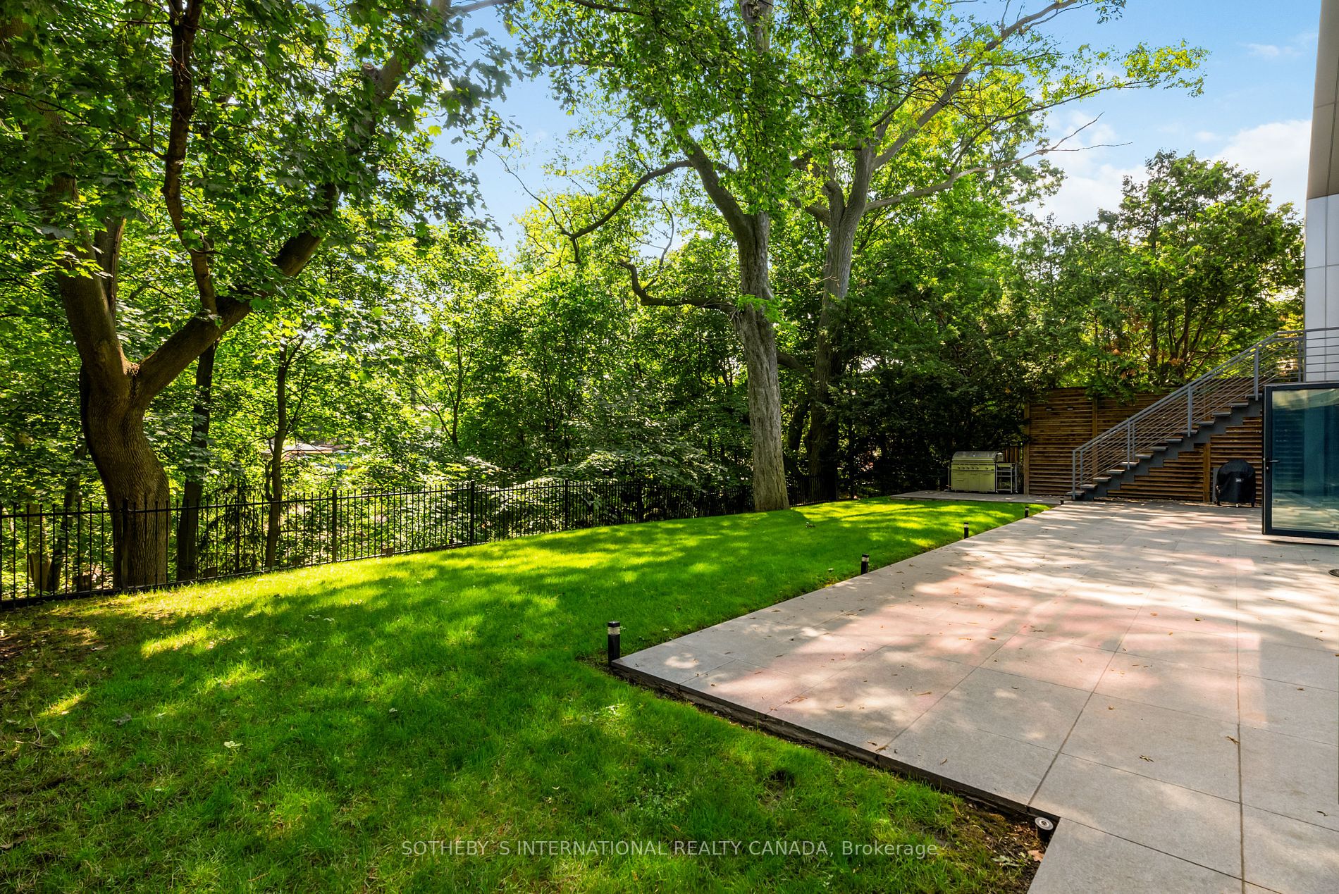 130 Riverview Drive