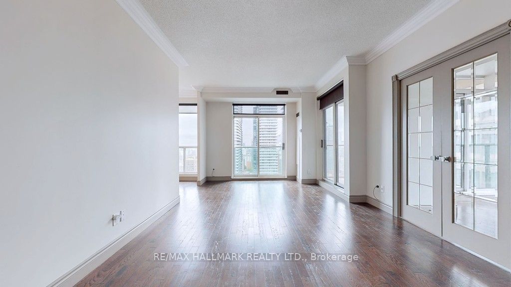 8 Park Rd, #3710