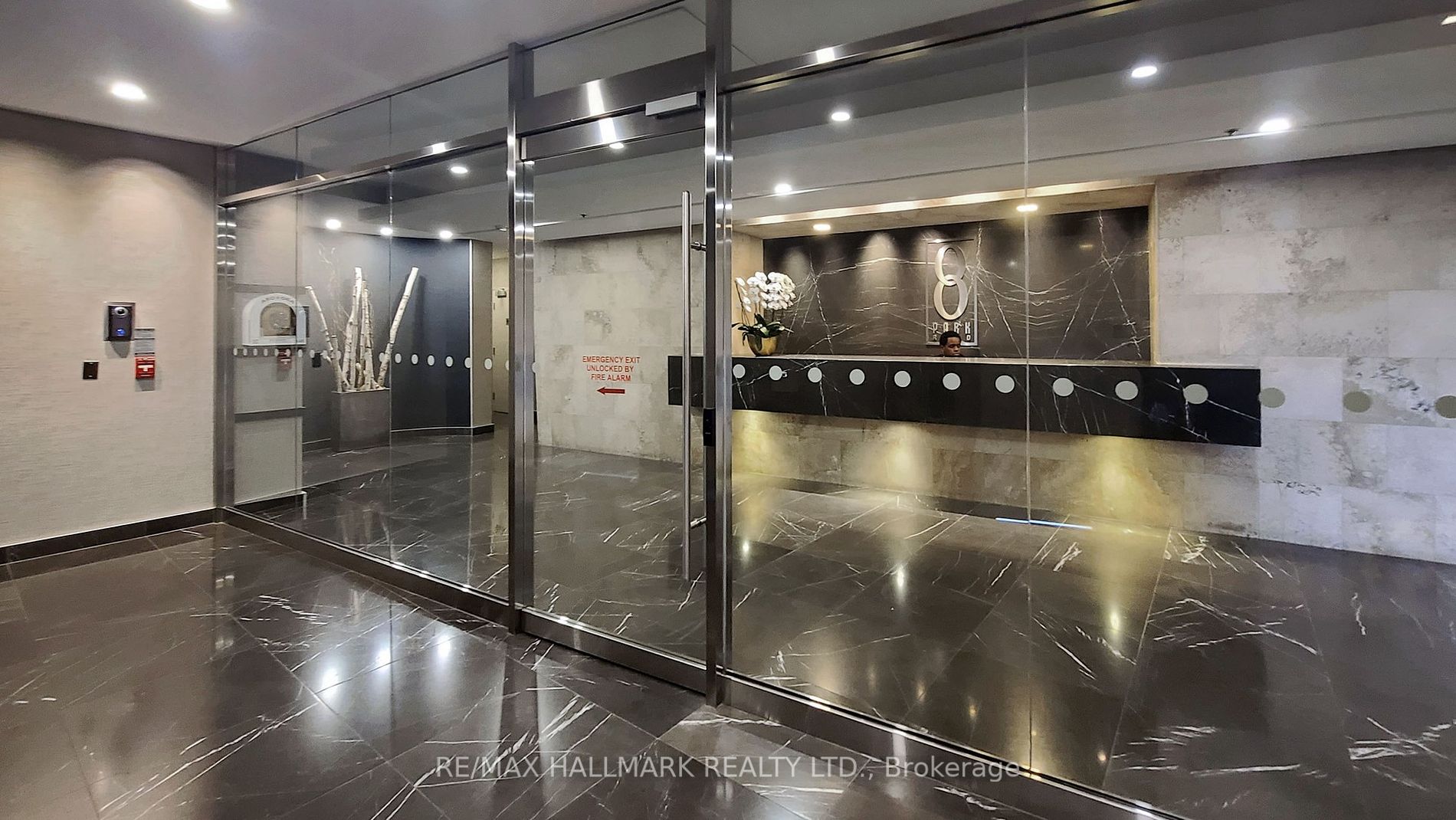 8 Park Rd, #3710