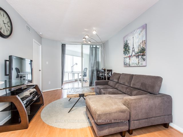 1001 Bay St, #1007