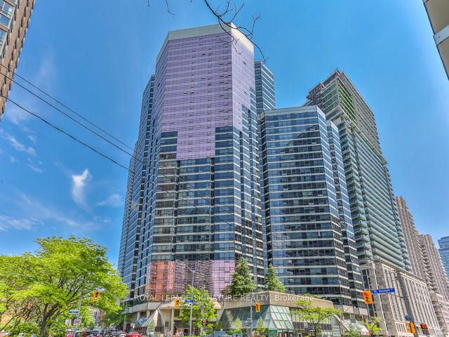 1001 Bay St, #1007