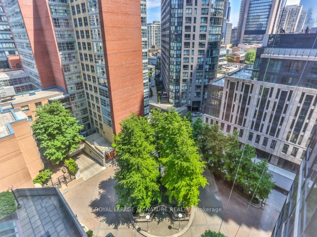 1001 Bay St, #1007