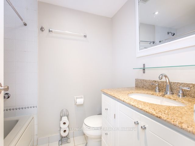 1001 Bay St, #1007