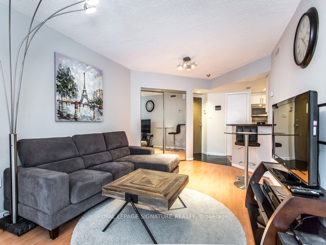1001 Bay St, #1007
