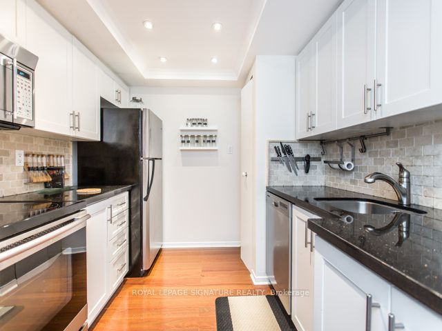 1001 Bay St, #1007