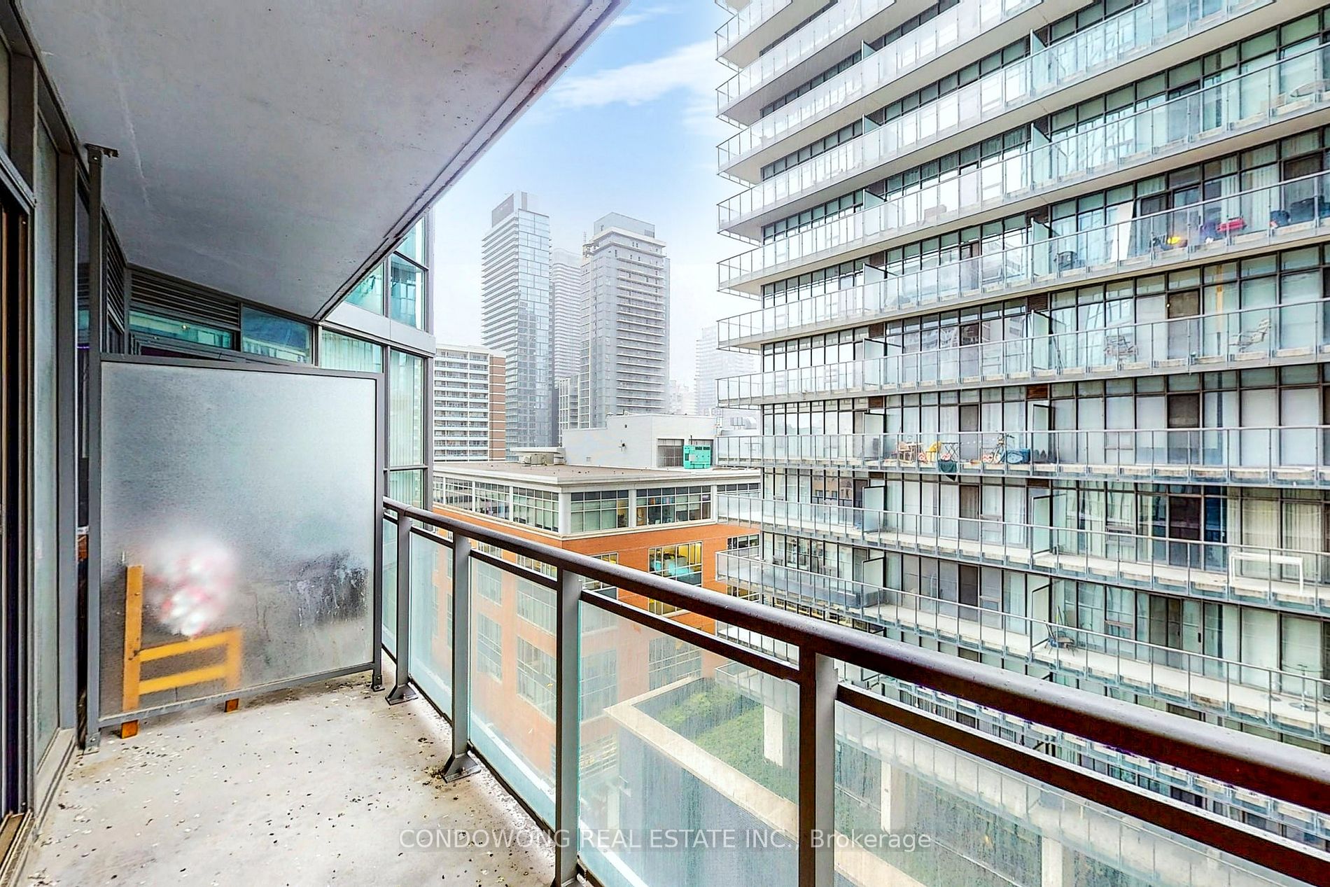 45 Charles St E, #1103