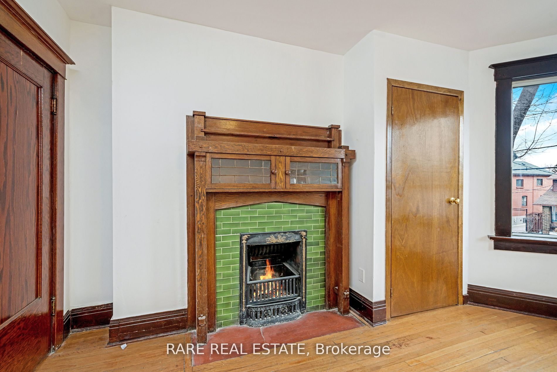 216 Oakwood Avenue