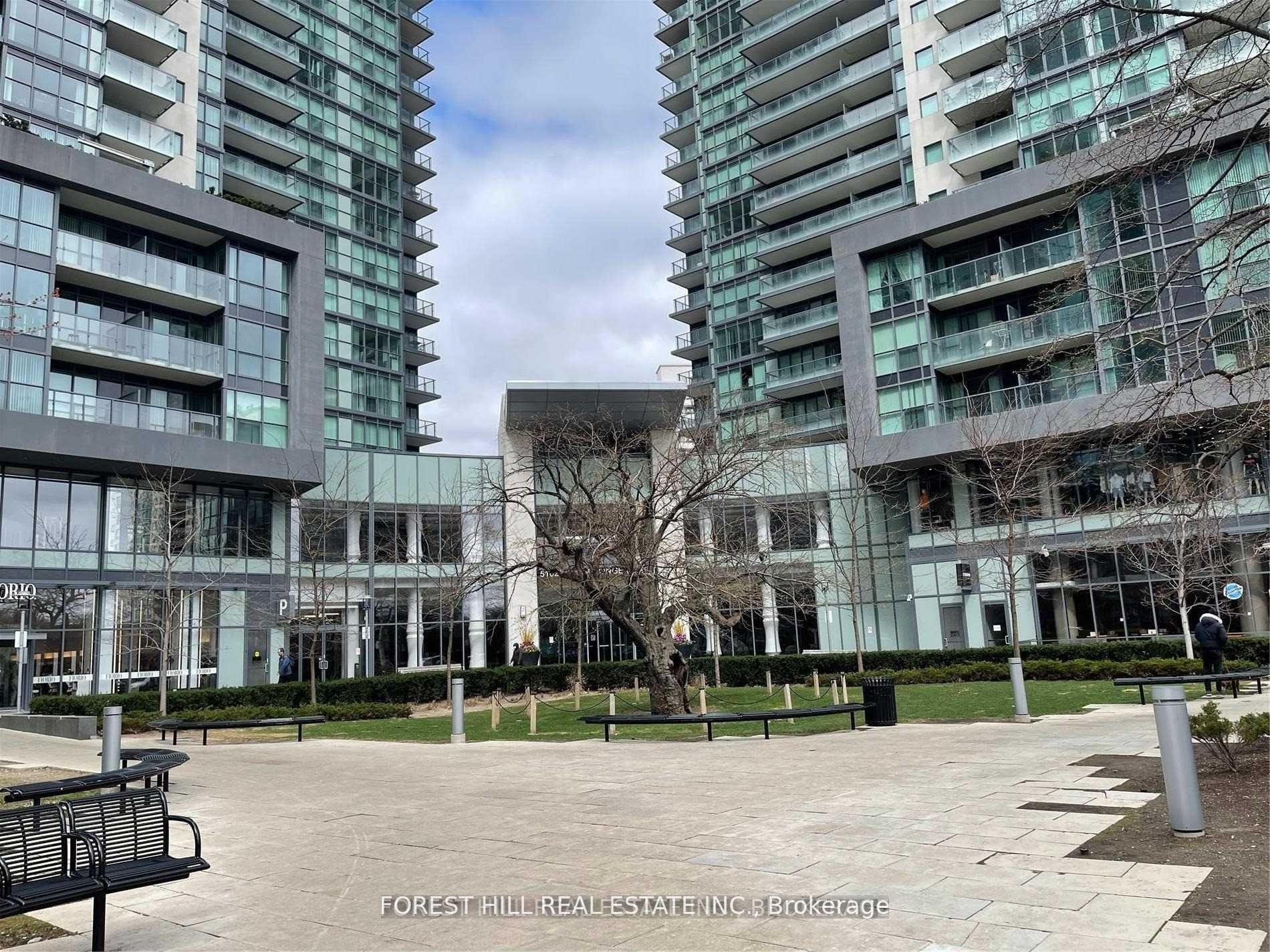 5168 Yonge St, #Ph206