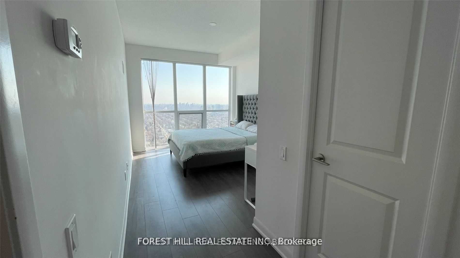 5168 Yonge St, #Ph206