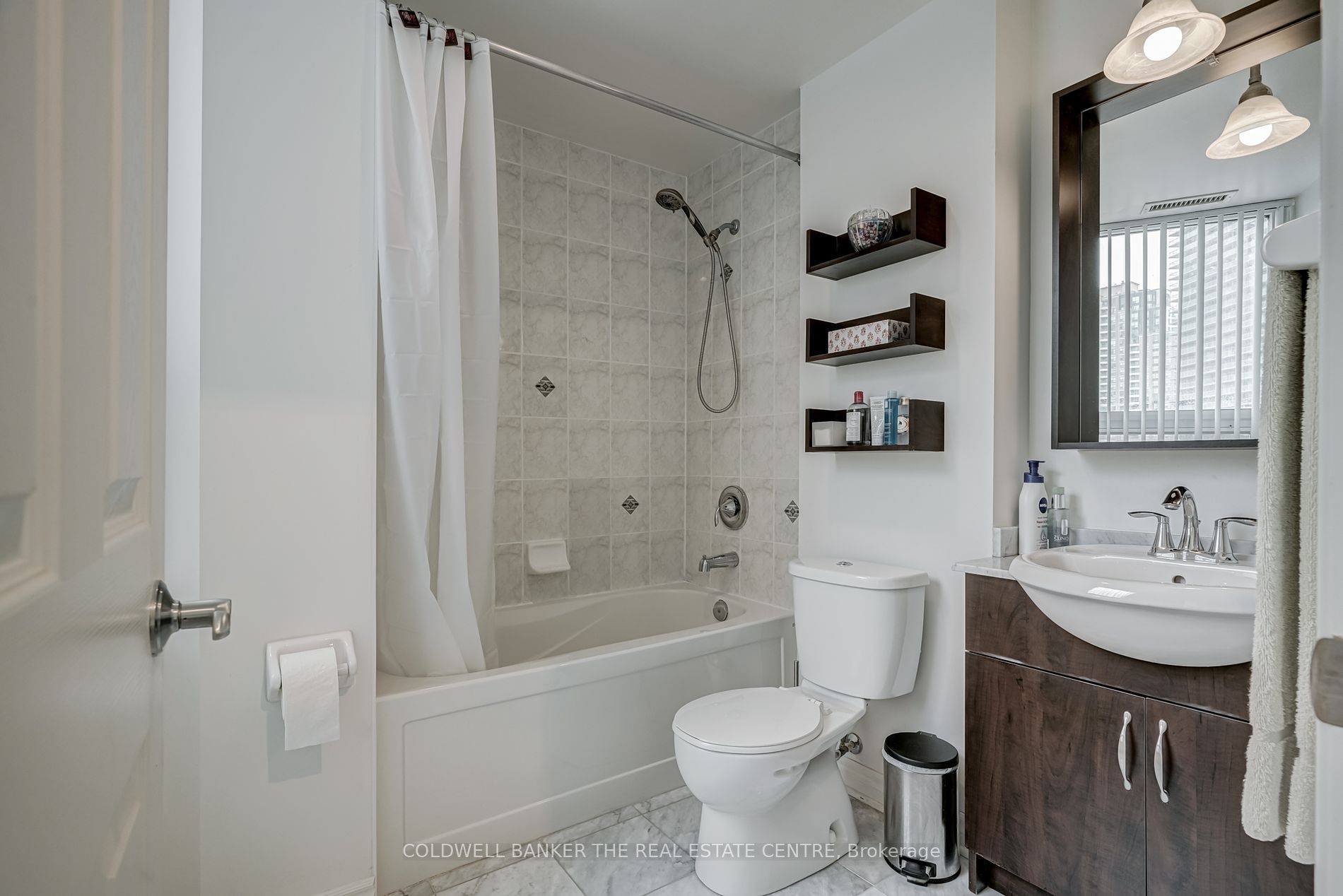 18 Holmes Avenue, #310
