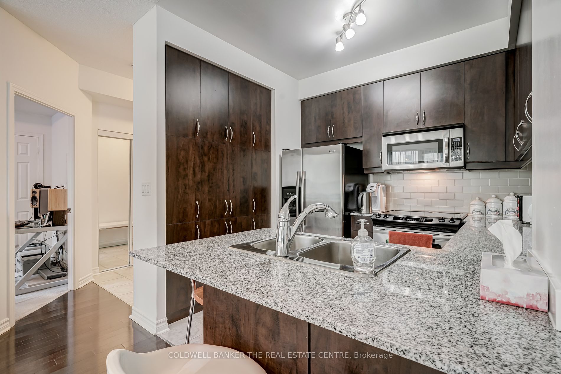 18 Holmes Avenue, #310
