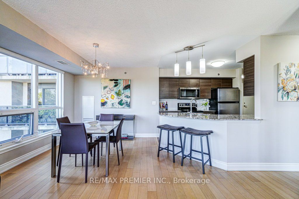 760 Sheppard Ave W, #515