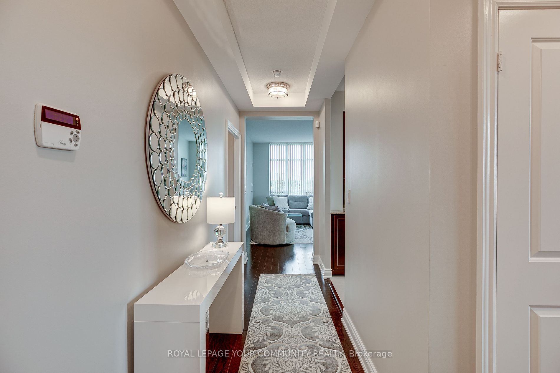 10 Bloorview Pl, #1012