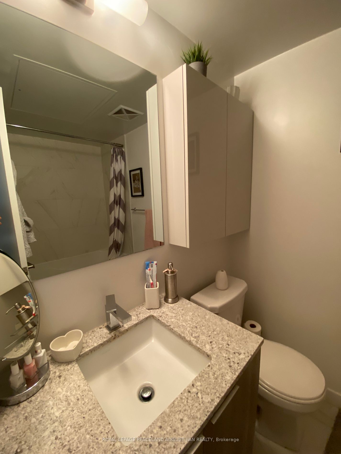 31 Tippett Road, #637