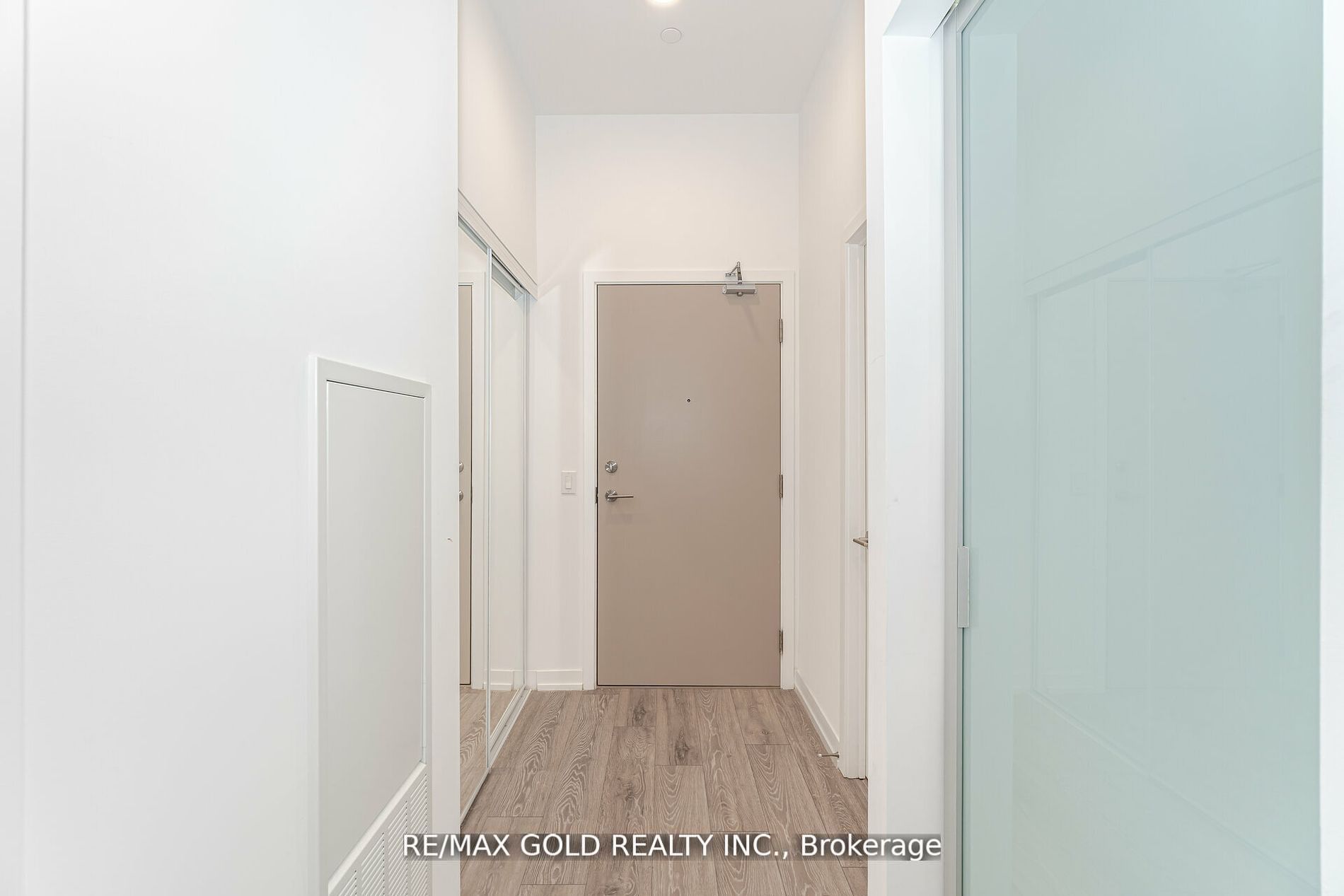 2020 Bathurst Street #216