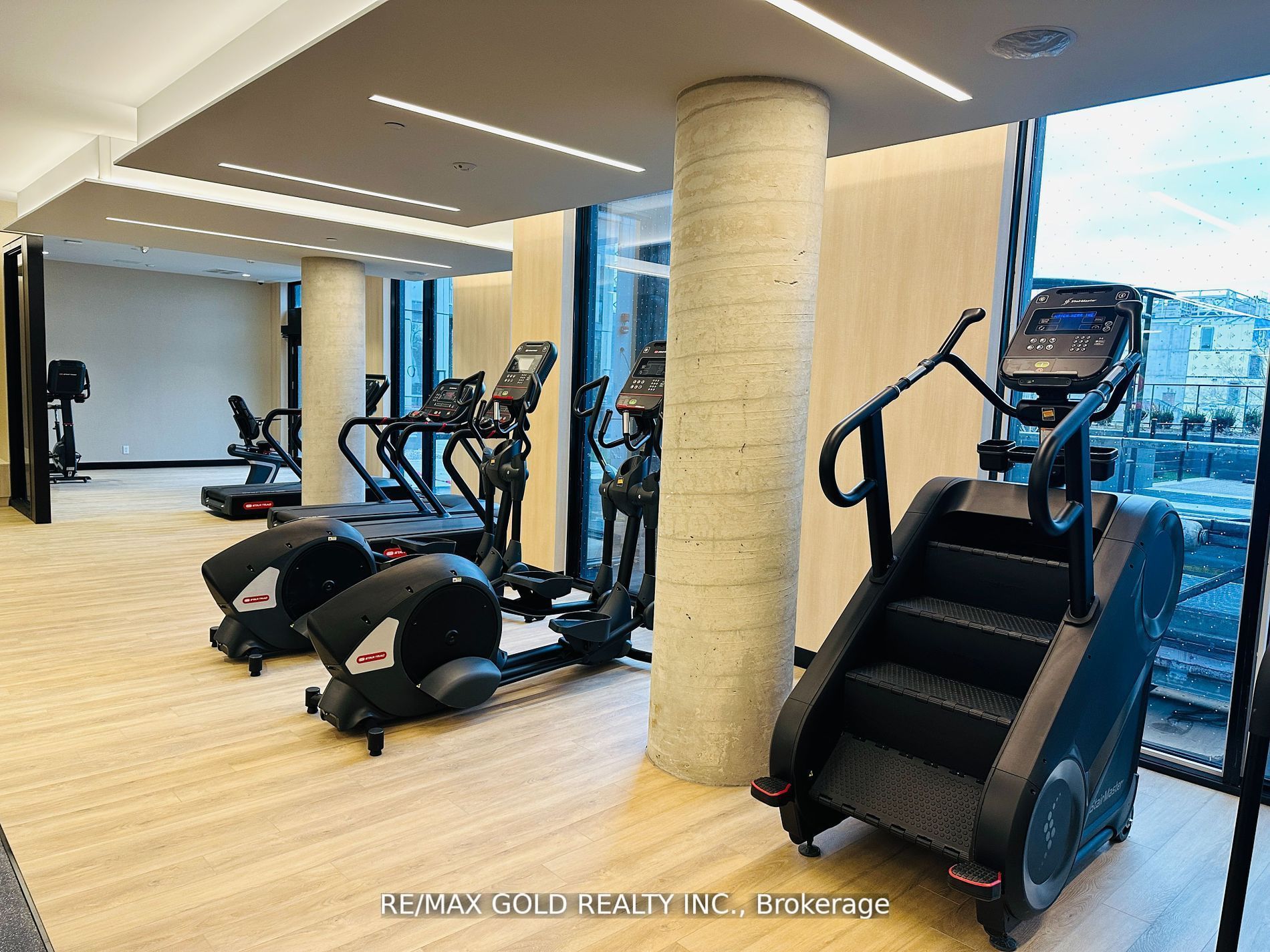 2020 Bathurst Street #216