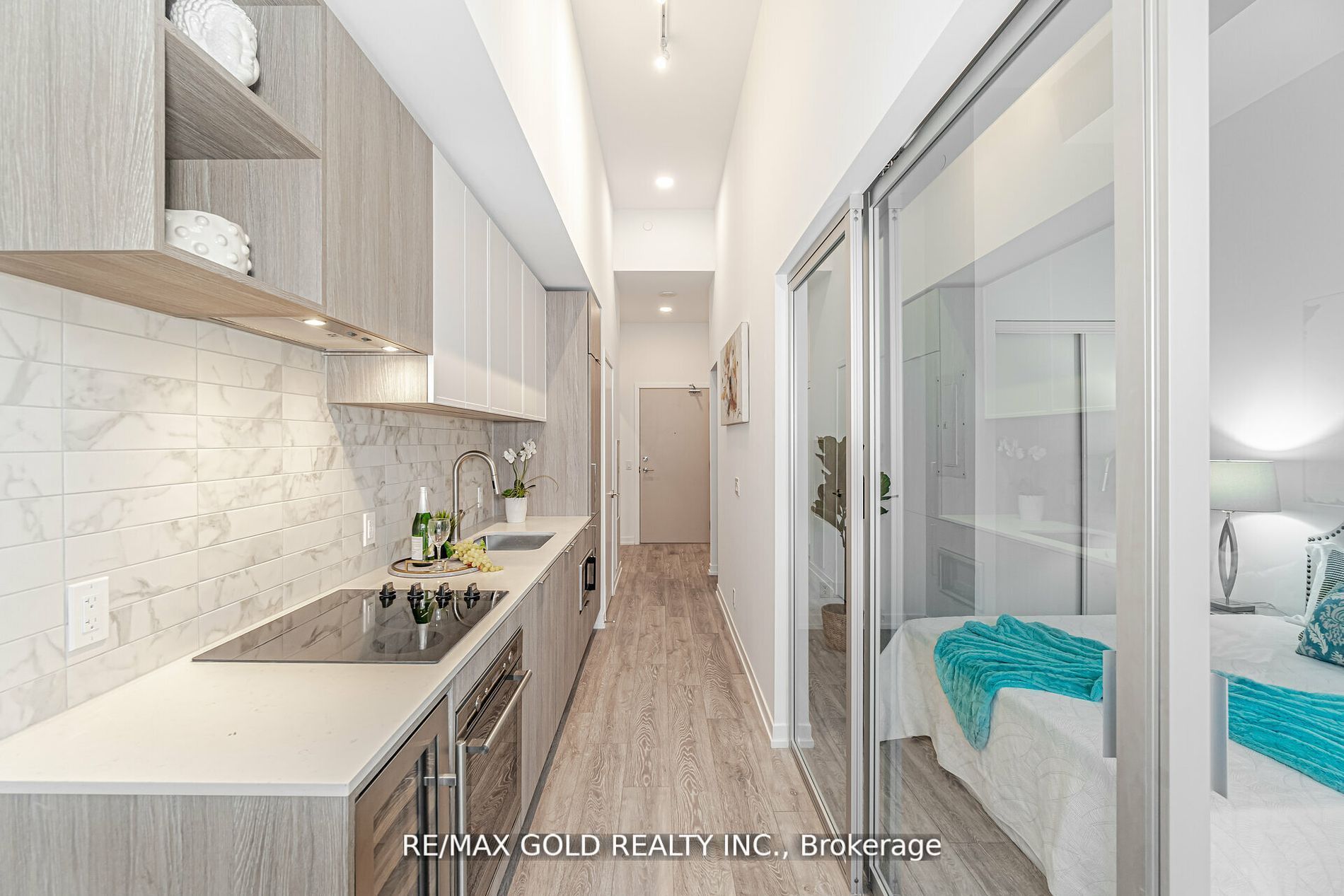 2020 Bathurst Street #216