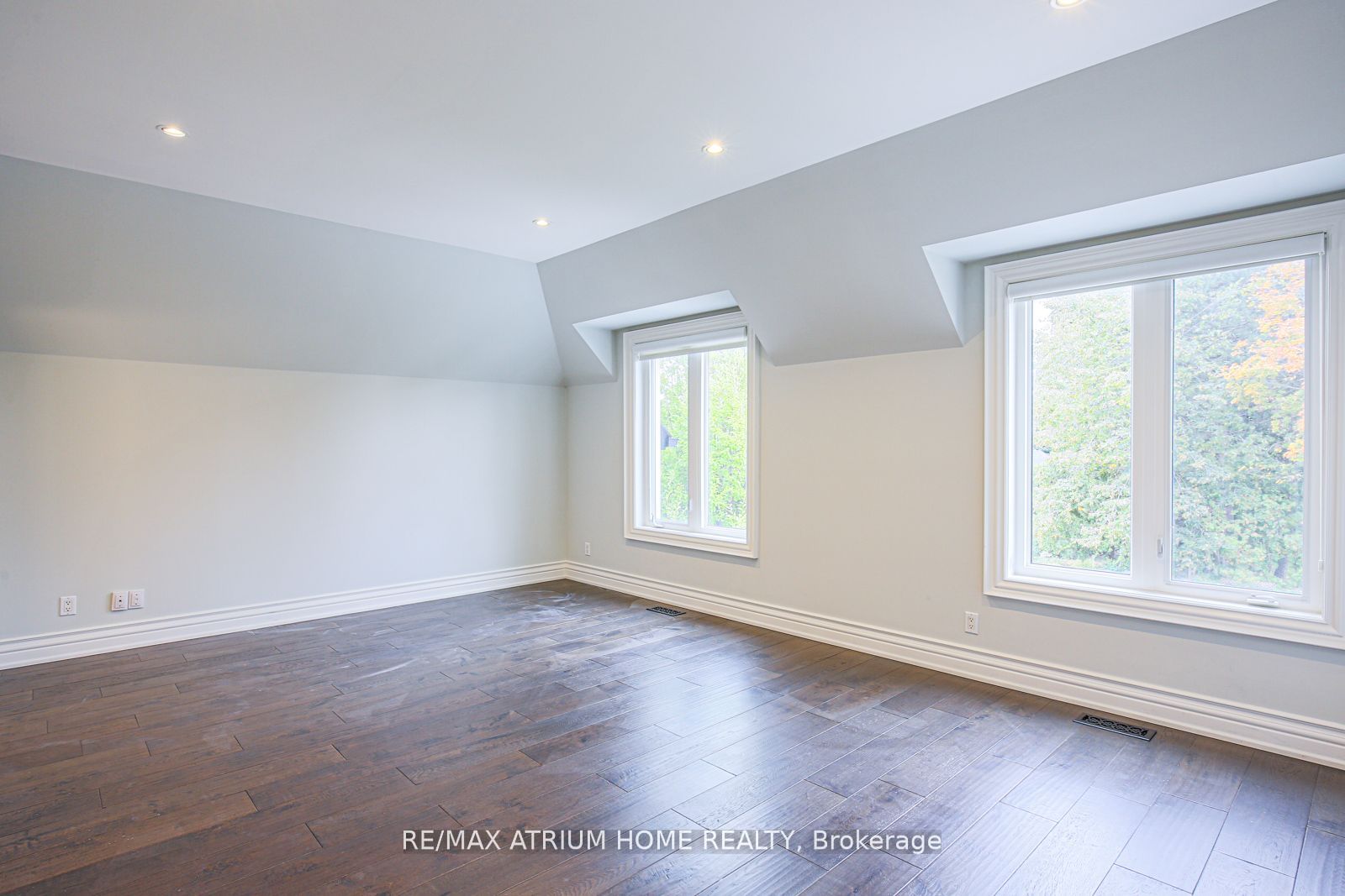48 Yorkminster Road