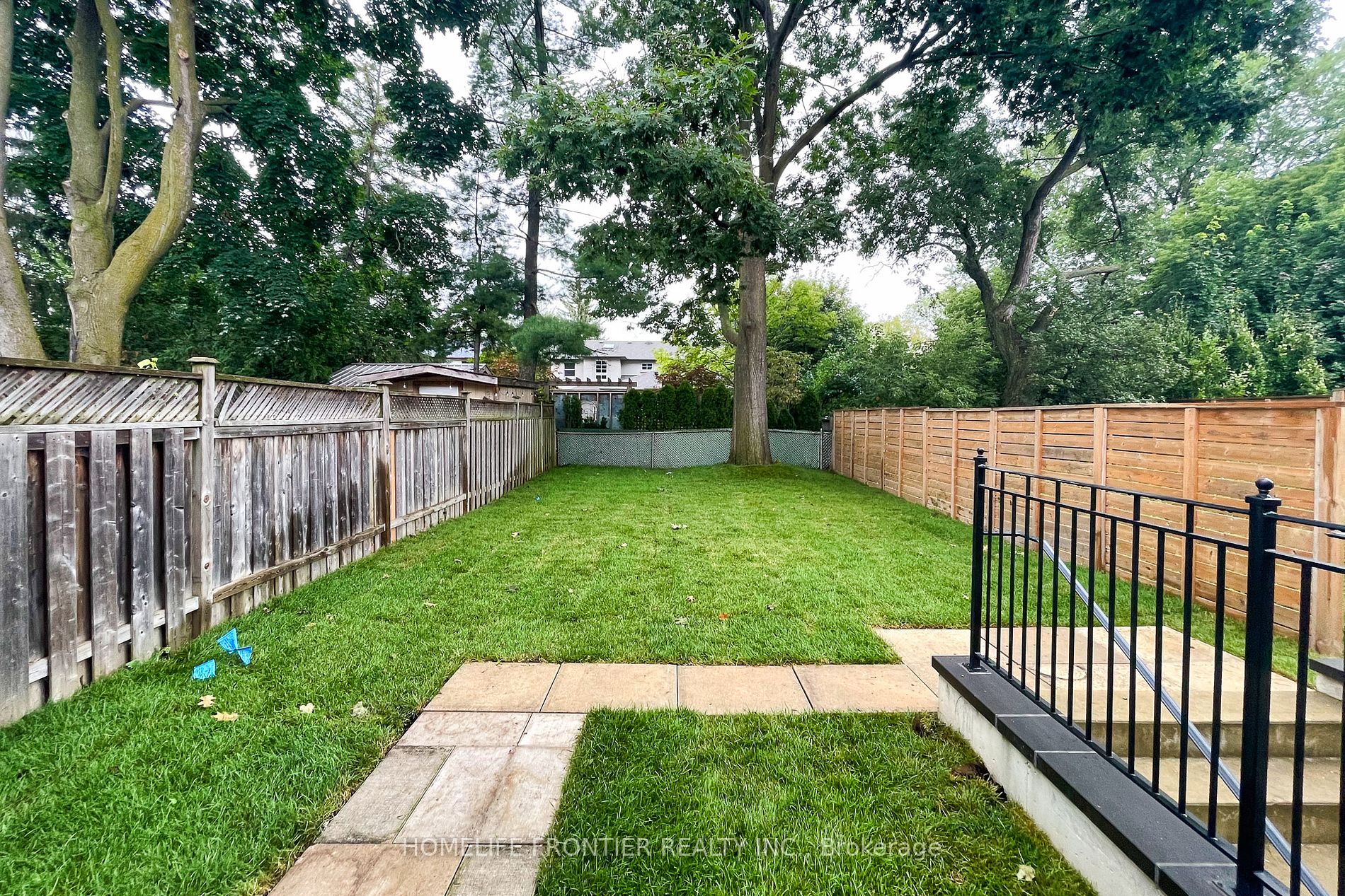 82 Cameron Avenue