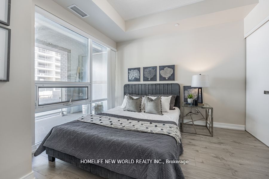 621 Sheppard Avenue E #250