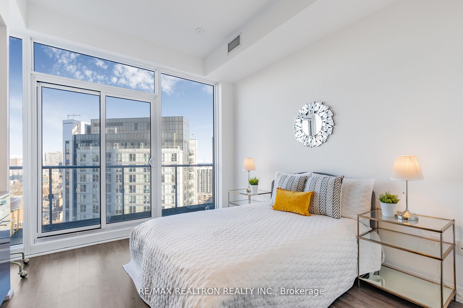 251 Jarvis Street, #1909