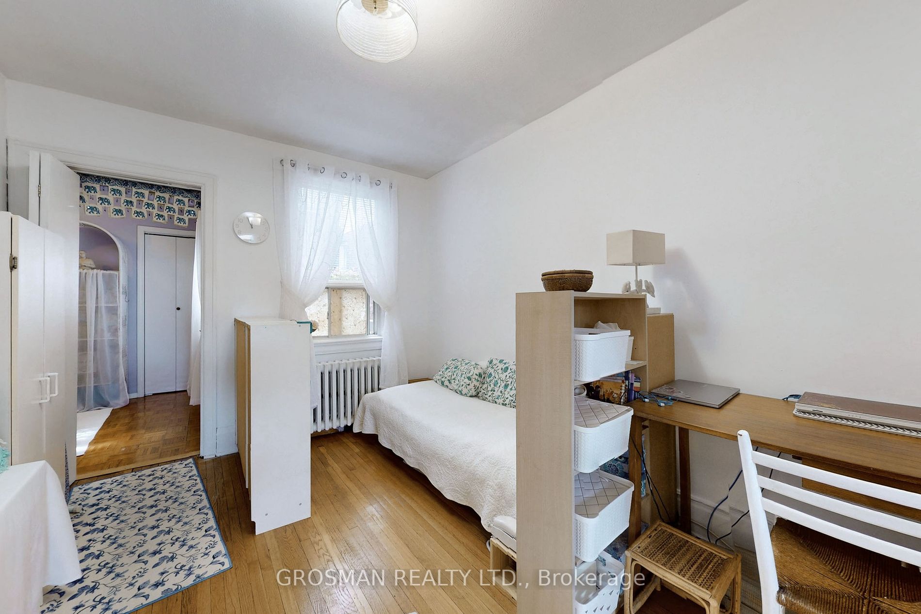 1085 Bathurst St