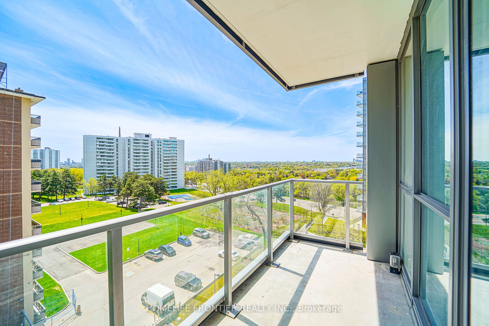 32 Forest Manor Rd, #610