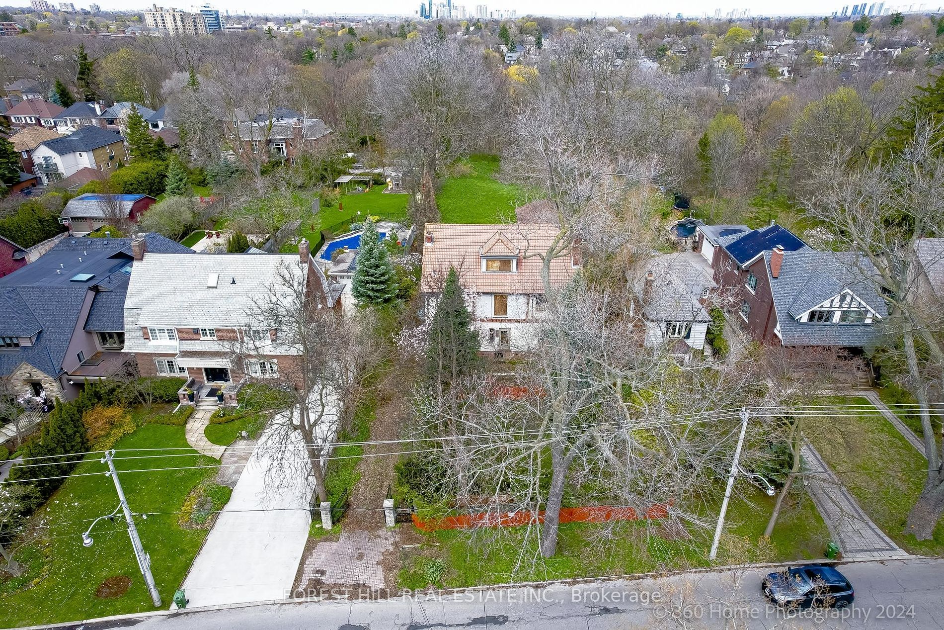 132 Blythwood Rd