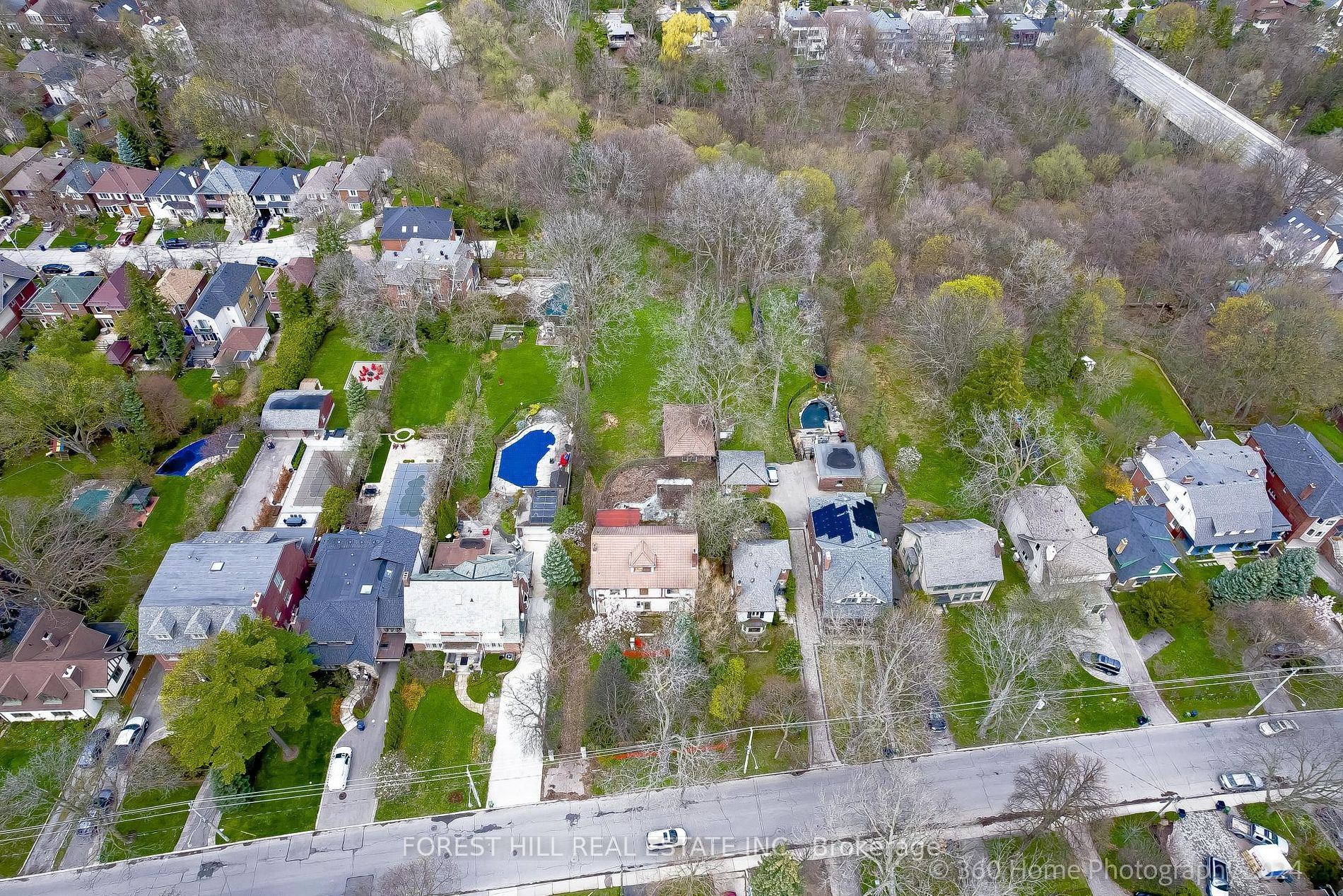 132 Blythwood Rd